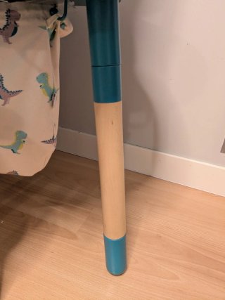 Mesa y 4 Sillas Infantiles Stokke
