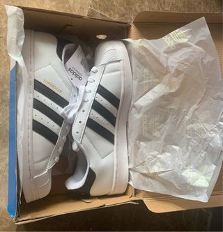 Adidas Superstar