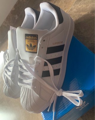 Adidas Superstar