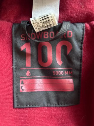 Abrigo Negro y Rojo Talla 12 años. Usado una vez