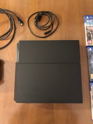 PS4 1TB Negra + 6 Juegos