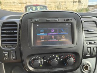 Opel Vivaro 2016