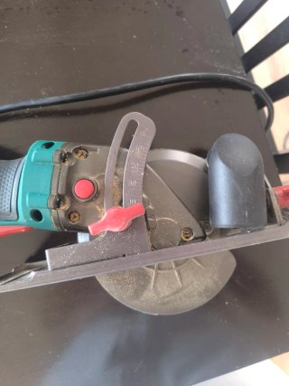 Sierra circular HYCHIKA CS-115C