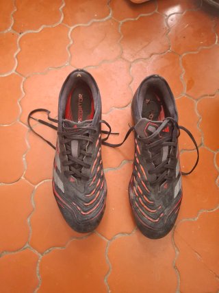 Botas de Fútbol Adidas Predator Pro FG