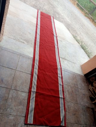 Alfombra larga para pasillo roja y gris larga 380