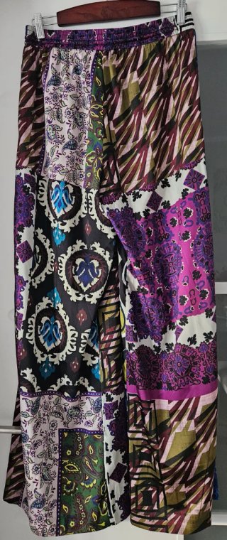 Pantalón Zara Estampado Talla M