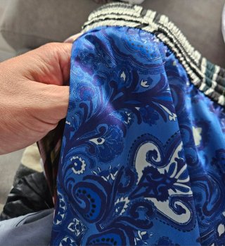 Pantalón Zara Estampado Talla M