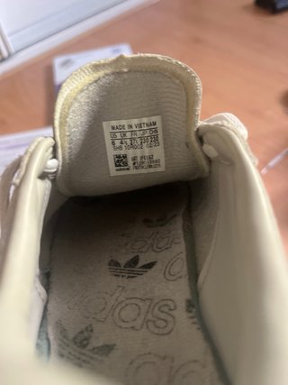 Adidas Spezial Beige/Negras