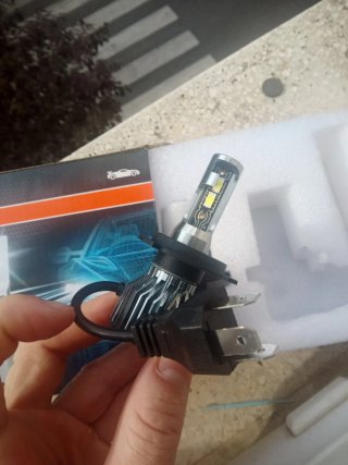 Bombillas LED H4 para coche