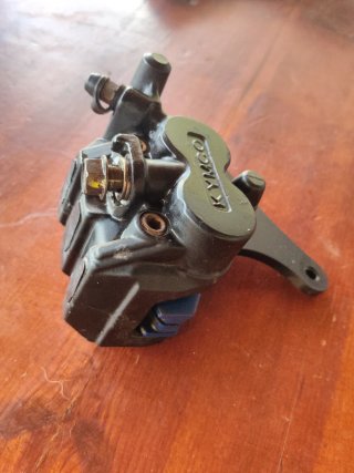 Pinza de freno Kymco Grand Dink