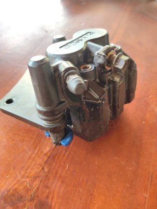 Pinza de freno Kymco Grand Dink