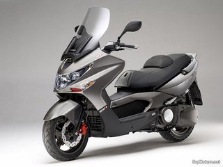 Kymco Xciting 500cc Maxi Scooter Gris