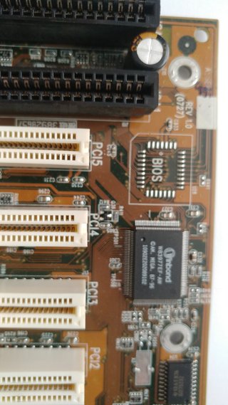 Placa Base Gigabyte GA 7IXE4 - Socket A / 462