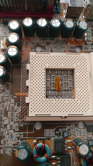Placa Base Gigabyte GA 7IXE4 - Socket A / 462