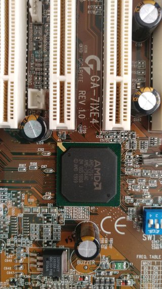 Placa Base Gigabyte GA 7IXE4 - Socket A / 462