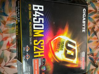 Gigabyte B450M S2H Placa Base