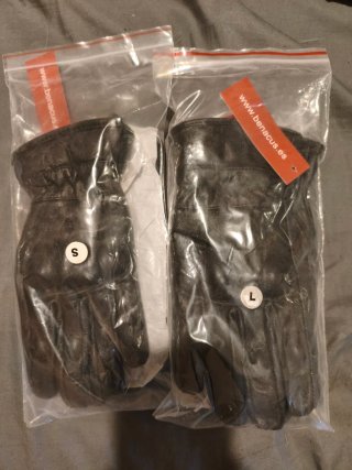 Guantes Benacus Talla S y L Negro