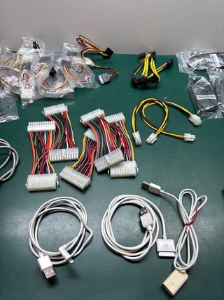 Lote Cables Informática y Adaptadores Varios