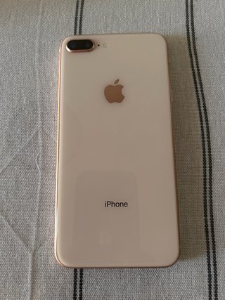 iPhone 8 Plus dorado 64 gb