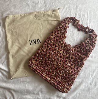 Bolso Zara rafia tejido flores multicolor