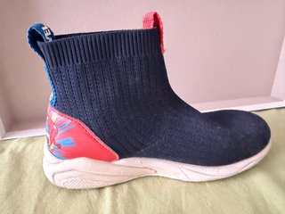 Tenis Marvel Lefties Talla 32 Azules