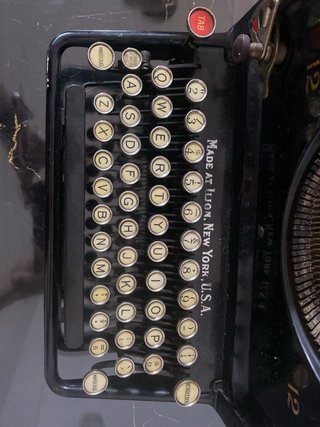 Máquina de escribir Remington 12