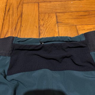 Pantalón Corto Deportivo Scott Verde/Negro