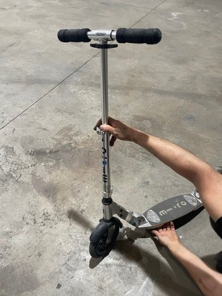 Monopatín metálico Micro PLEGABLE