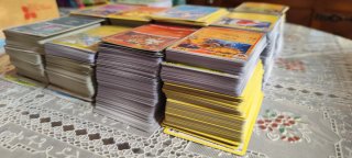 2500 Cartas Pokémon MEGALOTE Bulk TCG sin energías