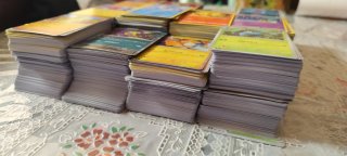 2500 Cartas Pokémon MEGALOTE Bulk TCG sin energías