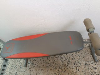 Banco de pesas y abdominales