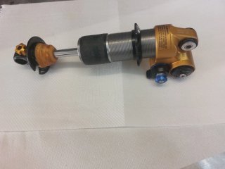 Amortiguador Ohlins TTX 22 M. 210x55. Metric.