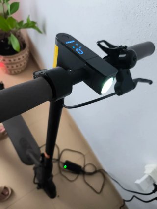 Patinete Xiaomi Mi Electric Scooter 1S