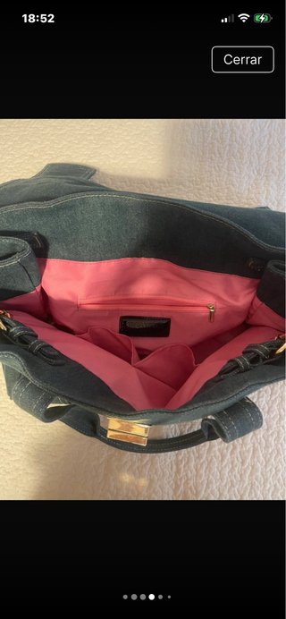 Bolso de mano vaquero con tachuelas