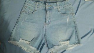 Shorts vaqueros azules con rotos