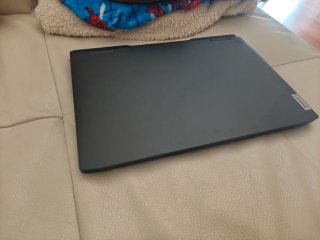 Portátil Lenovo IdeaPad Gaming 3 15IAH7 Negro