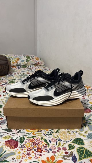 Nike Lunar Roam Summit White/Black Talla 44.5