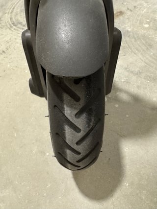 Patinete Eléctrico Xiaomi muy poco Usado.