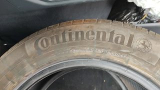 4 Neumáticos Continental 215/60 R16