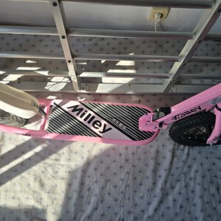 Patinete Milley rosa 2 ruedas