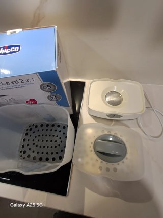 Lote Chicco Esterilizador y Papelera Pañales