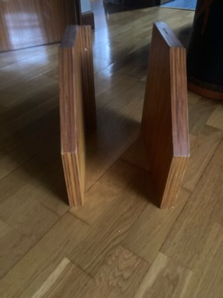 2 baldas esquineras madera maciza