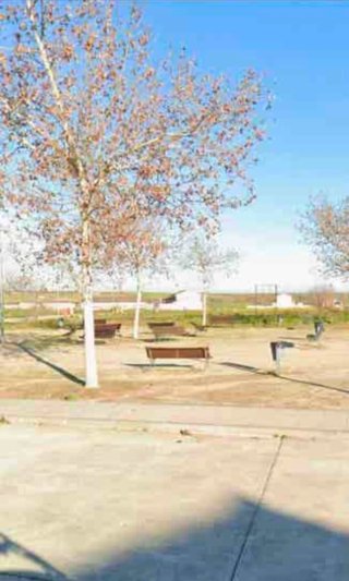 Parcela urbana en Noves