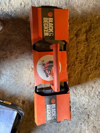 Sierra de calar Black & Decker 710W