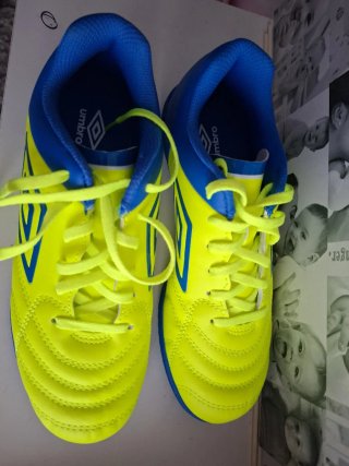 Zapatillas Umbro niño Talla 38.5