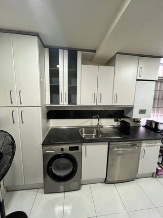 Cocina con encimera nueva A DESMONTAR Y RECOGER