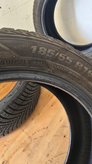 Neumático Kumho Solus 4 estaciones 185/55 R16 86V