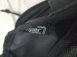 Mochila bandolera táctica negra