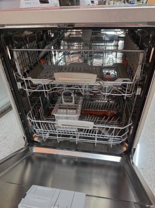 Lavavajillas Hotpoint Ariston HFO 3O32 CW X