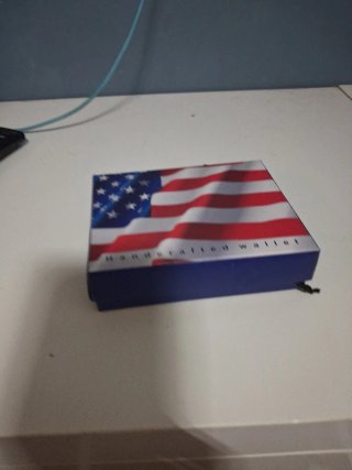 Cartera de vegan leather con bandera USA